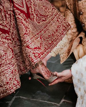 Image post by @thismodernlovephoto on Instagram