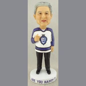 Image post by @readingroyals on Instagram