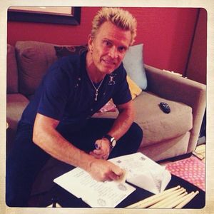 Image post by @billyidol on Instagram