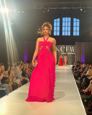 Image post by @kc_fashionweek on Instagram