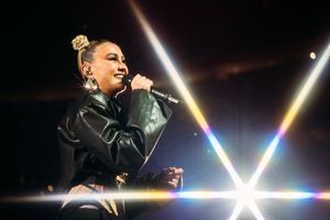 Image post by @iHeartRadio on Twitter/X