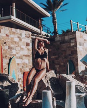 Image post by @kaikinibikinis on Instagram