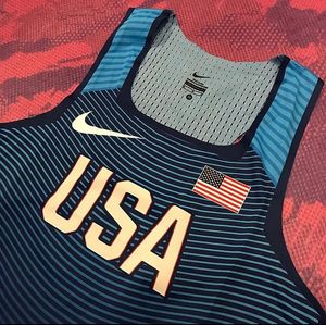 Image post by @bell.lap.track.and.field.gear on Instagram