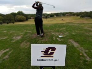 Image post by @cmuwomensgolf on Instagram