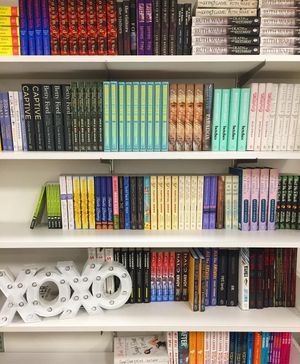 Image post by @gallerybooks on Instagram