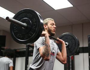 Image post by @GoHuskiesMBB on Twitter/X