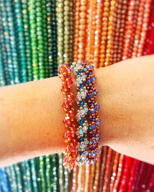 Image post by @beadcache on Instagram