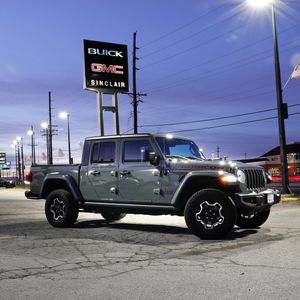 Image post by @davesinclairbuickgmc on Instagram