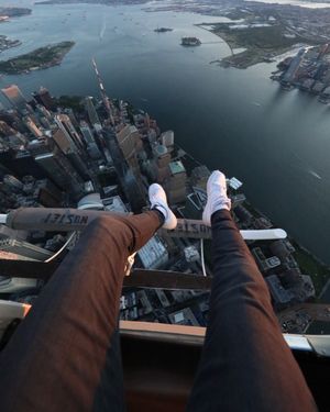 Image post by @flynyon on Instagram