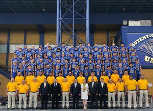 Image post by @autenticos_uanl on Instagram