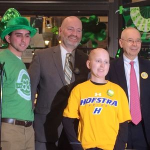 Image post by @hofstrau on Instagram