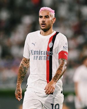 Image post by @football__hqs on Instagram