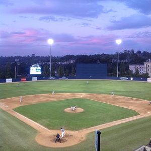 Image post by @usdtoreros on Instagram