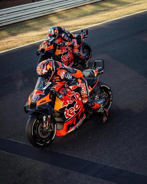 Image post by @redbullshop on Instagram