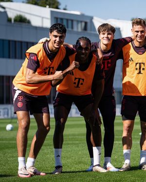 Image post by @fcbayern on Instagram
