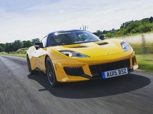 Image post by @lotuscars on Instagram