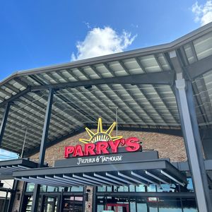 Image post by @parryspizza on Instagram