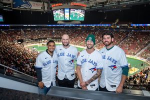 Image post by @rogersarena on Instagram
