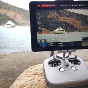 Image post by @dronepals on Instagram