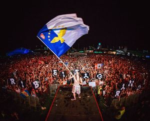 Image post by @steveaoki on Instagram