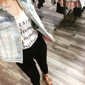 Image post by @shopoutoftown on Instagram