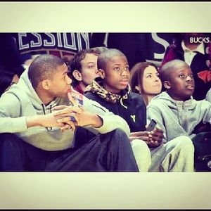 Image post by @giannis_an34 on Instagram