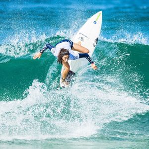 Image post by @wsl.qs on Instagram