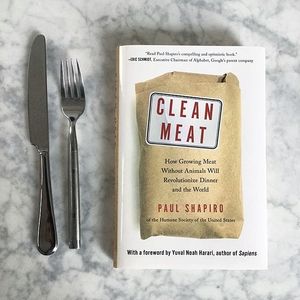 Image post by @gallerybooks on Instagram