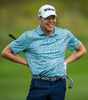 Image post by @alexknappegolf on Instagram