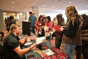 Image post by @wsupullman on Instagram