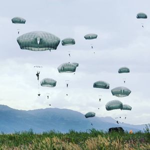 Image post by @goarmy on Instagram