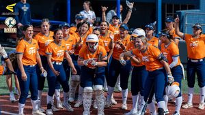 Image post by @utepsoftball on Instagram