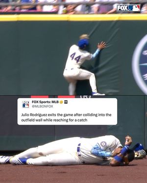 Image post by @mlbonfox on Instagram