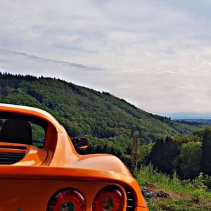 Image post by @lotuscars on Instagram