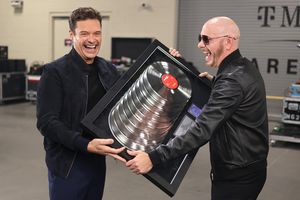Image post by @pitbull on Instagram