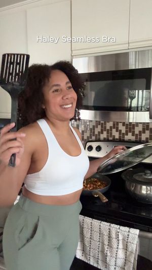 Video post by @MarikaFitness on Facebook