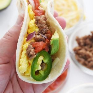Image post by @sizzlingeats on Instagram