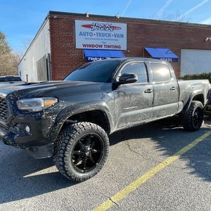 Image post by @tricktrucks1 on Instagram