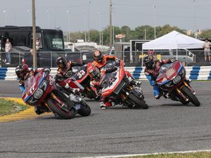 Image post by @motoamerica on Instagram