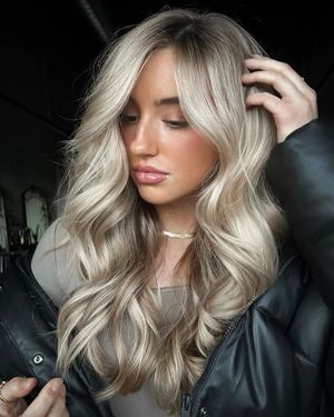 Image post by @behindthechair_com on Instagram