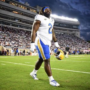 Image post by @pitt_fb on Instagram