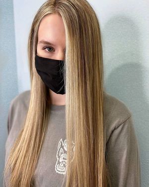 Image post by @AquaFireSalon on Facebook