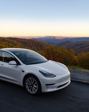 Image post by @hertz on Instagram