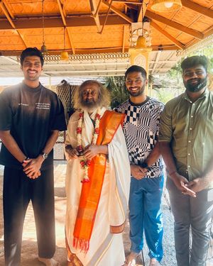 Image post by @artofliving on Instagram