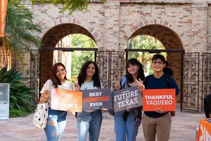Image post by @utrgv on Instagram