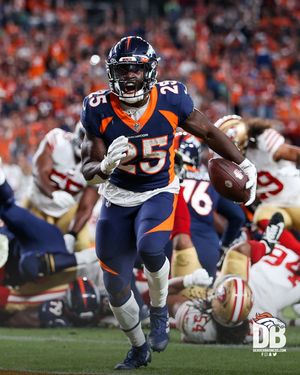 Image post by @broncosespanol on Instagram