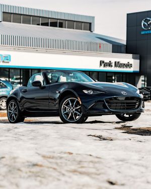 Image post by @parkmazda on Instagram