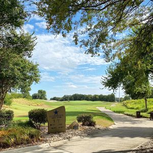 Image post by @cowboysgolfclub on Instagram