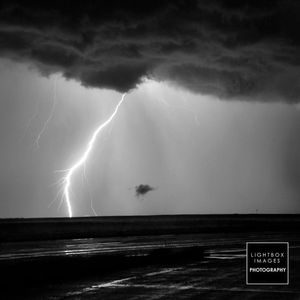 Image post by @lightboximages on Instagram