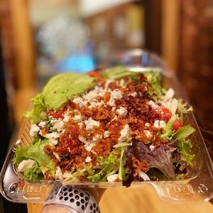 Image post by @bagelstreetdeli on Instagram